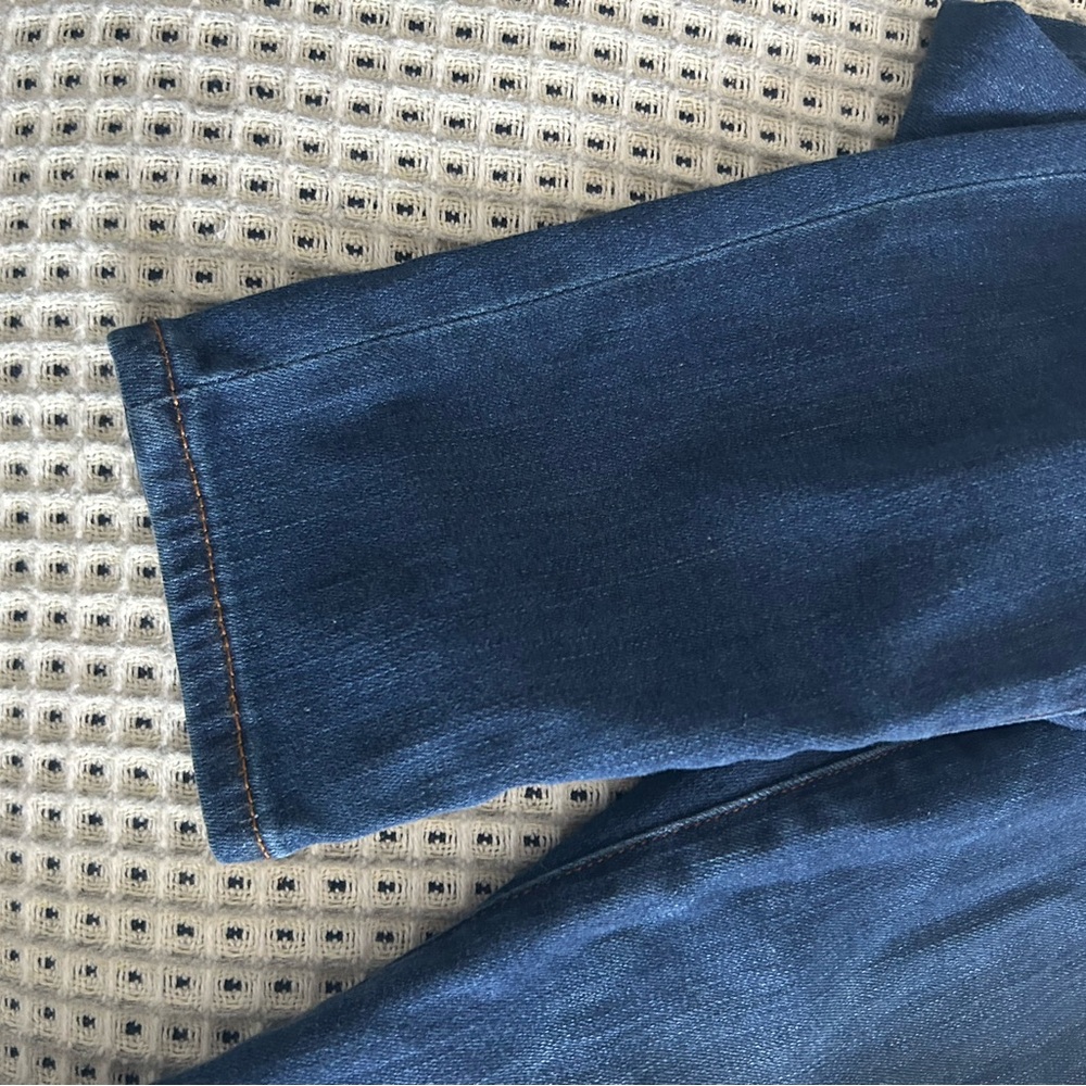 Denim Forum Straight Leg Jeans in Dark Blue Wash - Picture 6 of 6